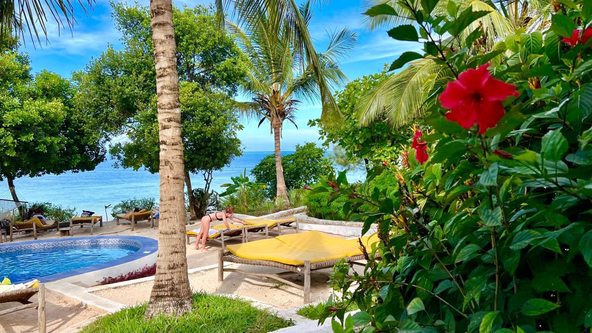 Z-Breeze Zanzibar Hotel Kiwengwa  Buitenkant foto
